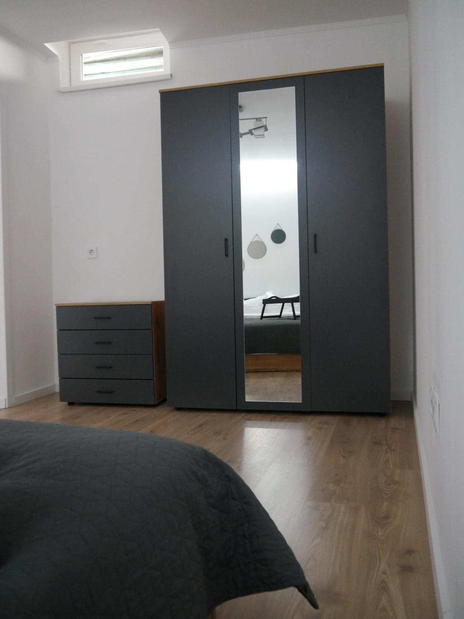 Free Garage In The Center-Delicia 4 Studio! Sibiu Exterior foto